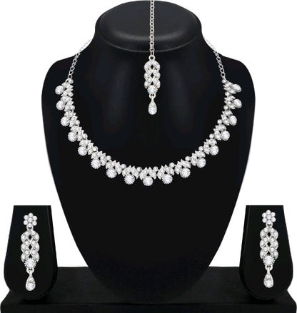 White AD ETHNIC NECKLACE SET