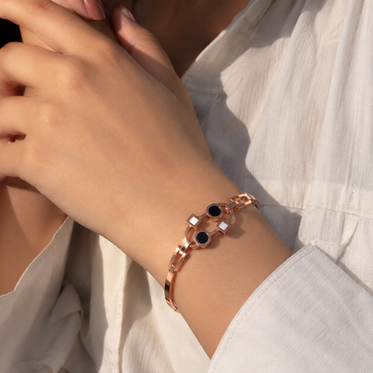 Trendy Minimalistic Bracelet for daily or office wear